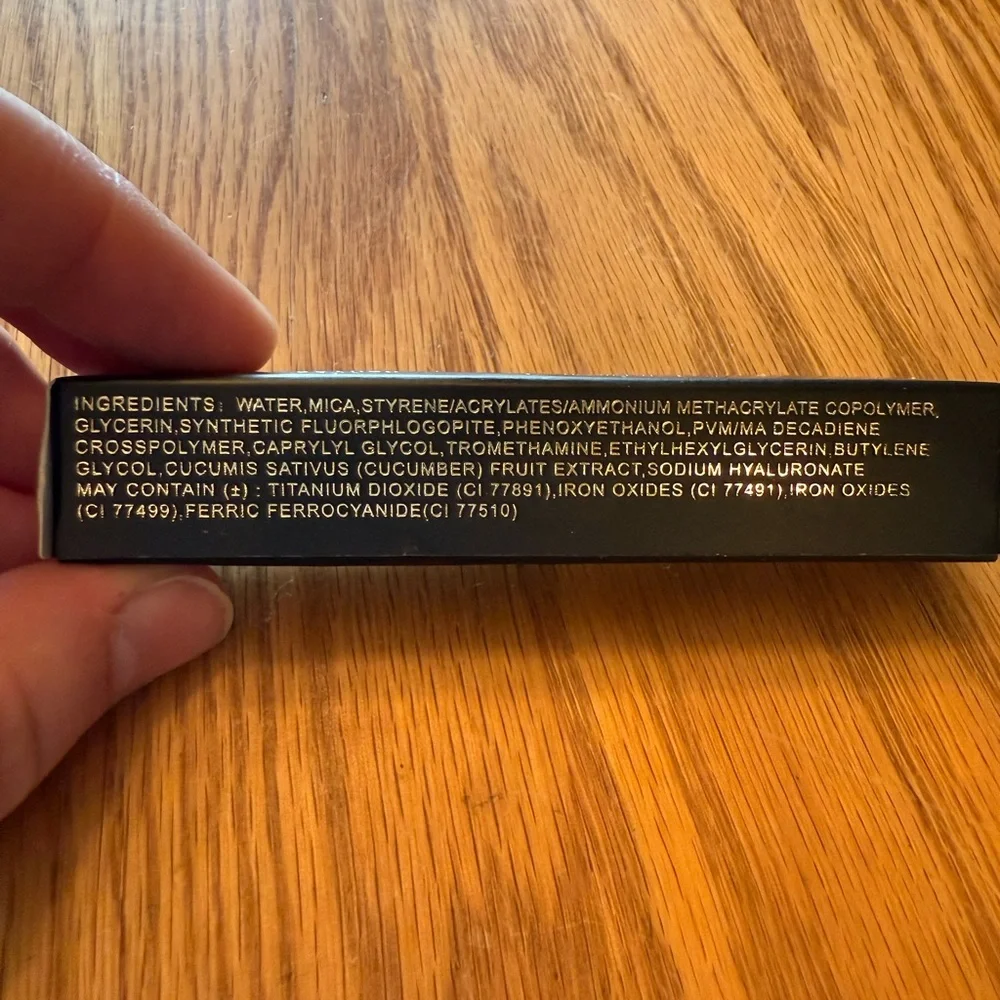Mischo Beauty Liquid Eyeshadow - IJAMA